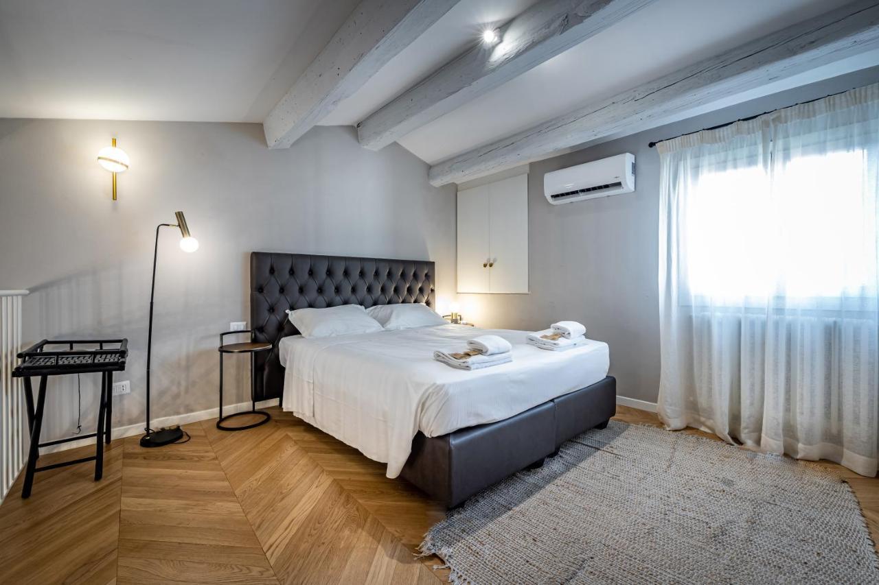 Hs4U Ricasoli Luxury Apartment Near Duomo N. 3 Florenz Exterior foto