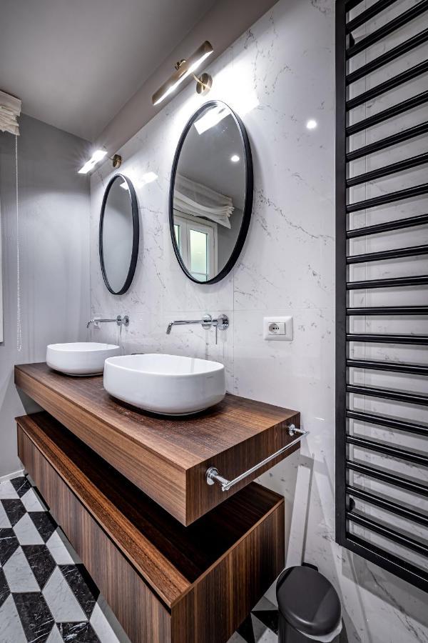 Hs4U Ricasoli Luxury Apartment Near Duomo N. 3 Florenz Exterior foto